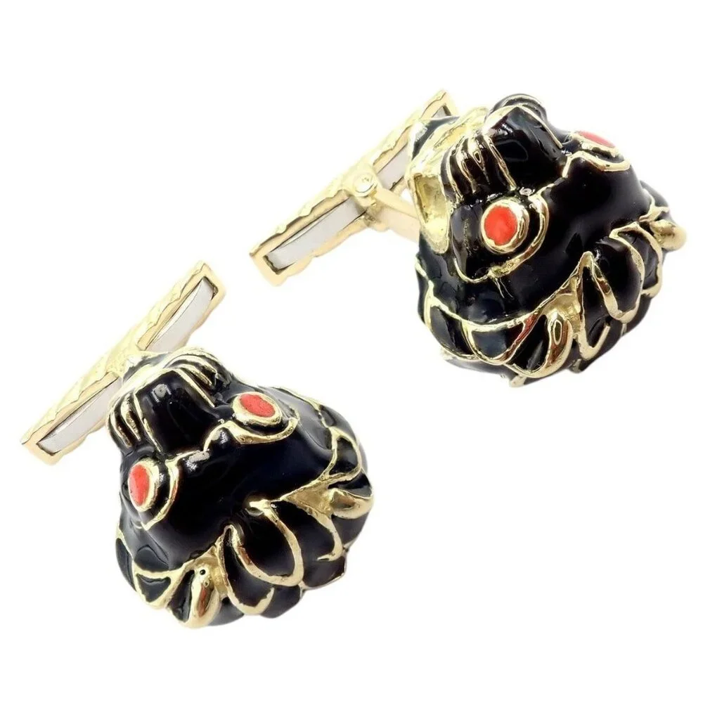 Vintage! David Webb 18k Yellow Gold Black Enamel Lion Cufflinks